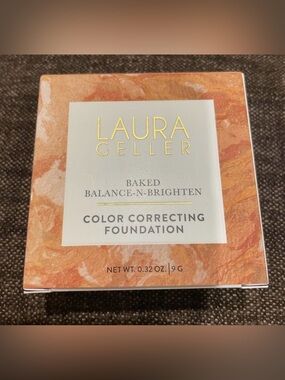 LIGHT - Laura Geller Balance and Brighten